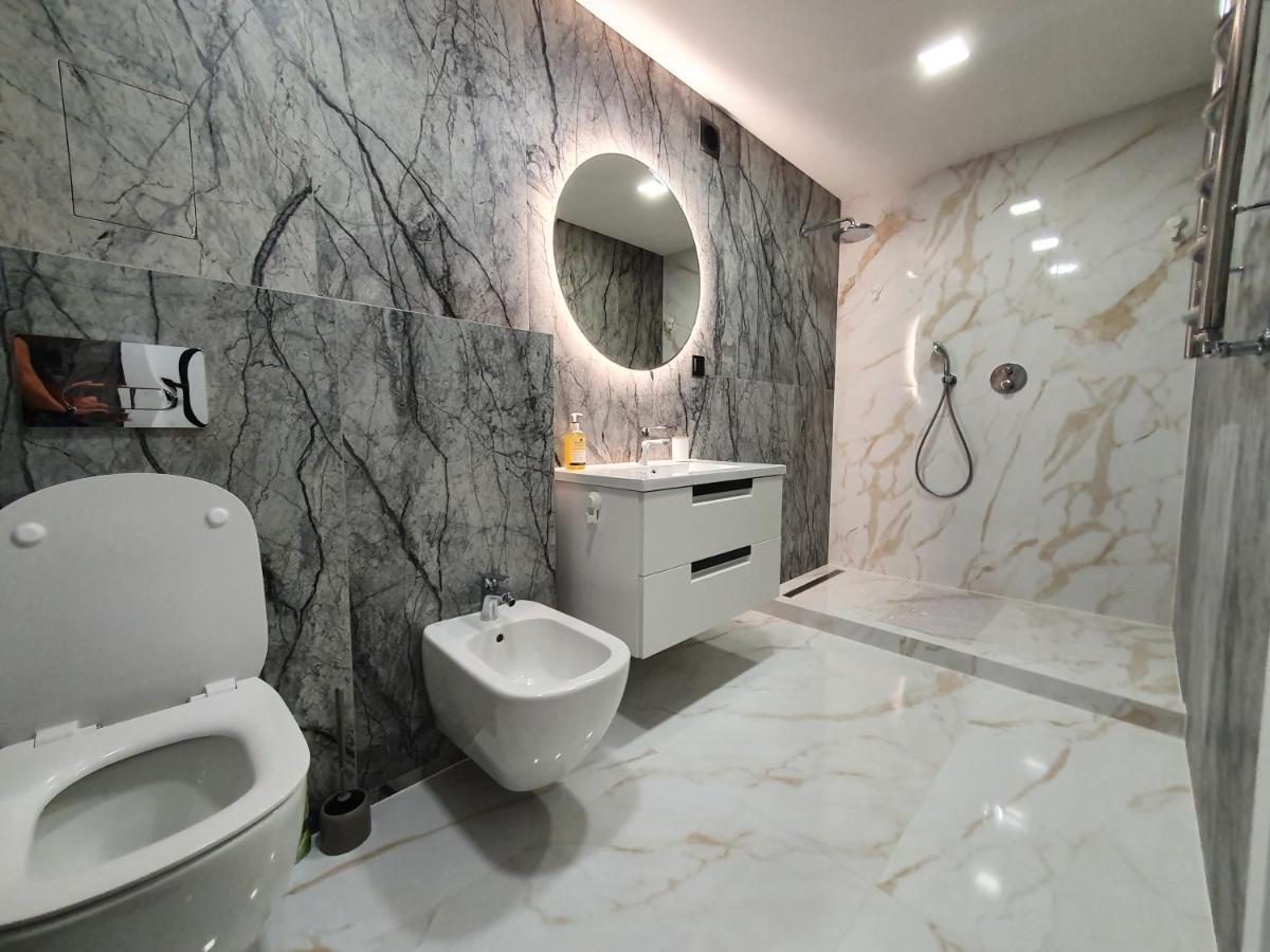 2-Bedrooms Apartment In City Center Siauliai Экстерьер фото